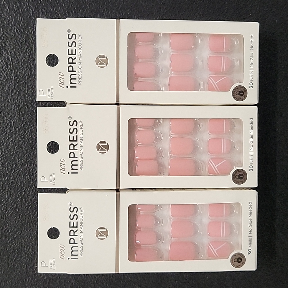 KISS imPRESS Press-On Nails